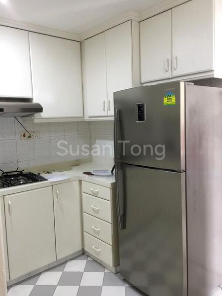 2 Bed Condo for Rent in  Emerald Park - Image 4